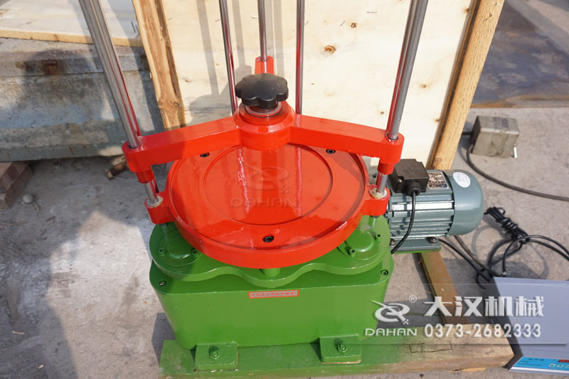 頂擊式標(biāo)準(zhǔn)振篩機